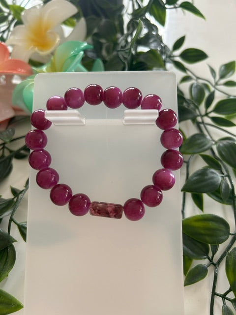 Bracelet Perles de Verre Prune – Perle Centrale Décorée